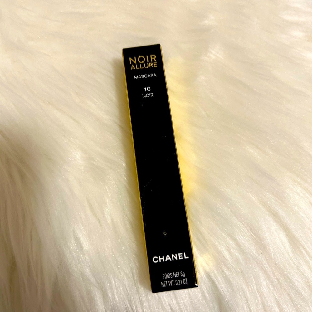 Chanel noir allure mascara
